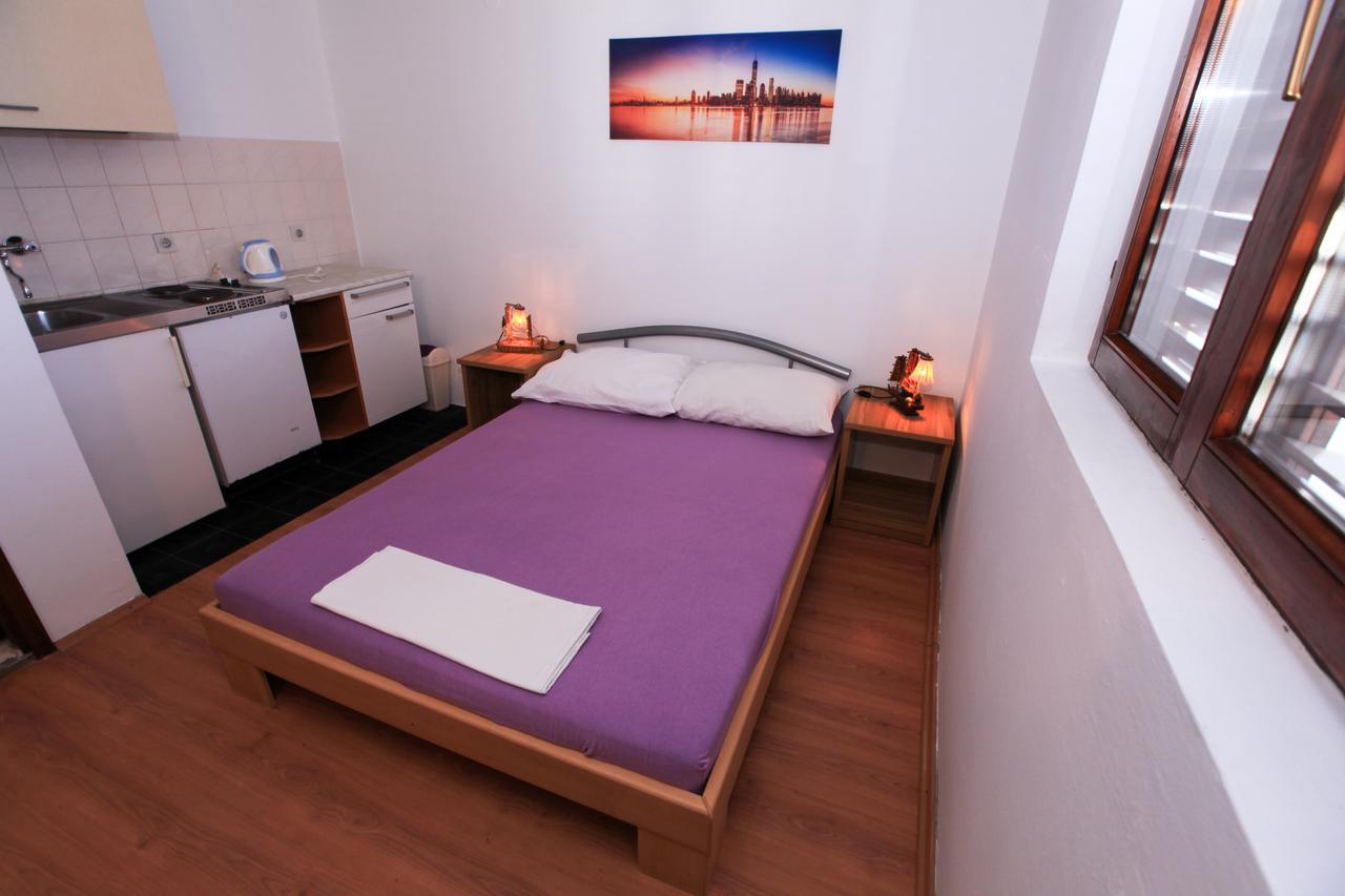 Ferienwohnung Robinson Dora Putniković Exterior foto