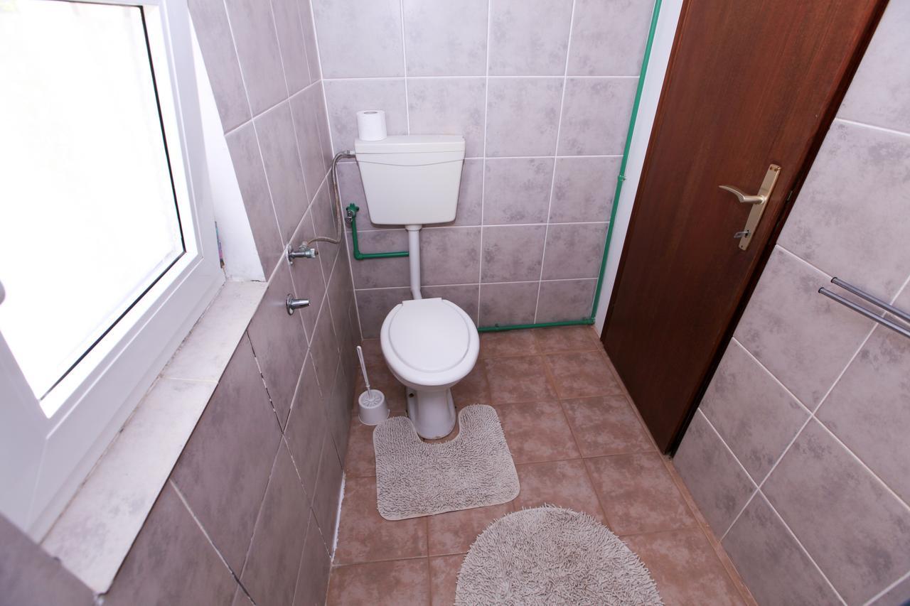 Ferienwohnung Robinson Dora Putniković Exterior foto